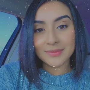 Meet your Posher, Daniela